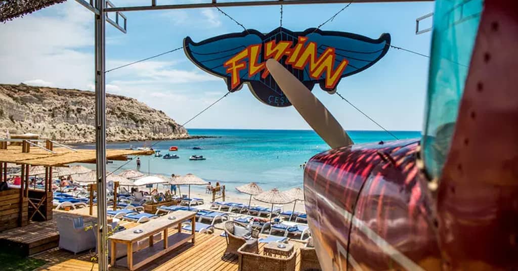 Altınkum Plajları: Fly-Inn Beach Club