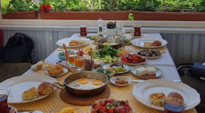 İstanbul En İyi Kahvaltı Mekanları - Saade Kahvaltı