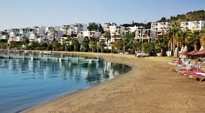 Bodrum Plajları arasında bulunan Bitez Plajı.