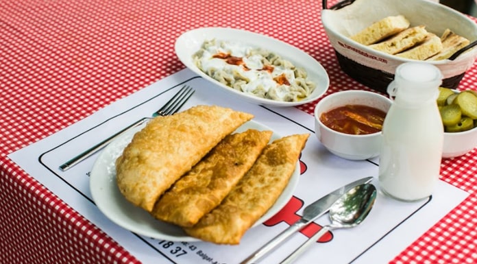 Ankara Kahvaltı Mekanları - Konakbay Çibörek Evi